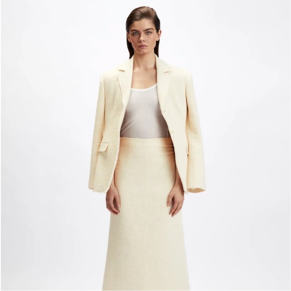 Zara limited edition Cream Women's double breasted Blazer with pearl button - Picture 7 of 11